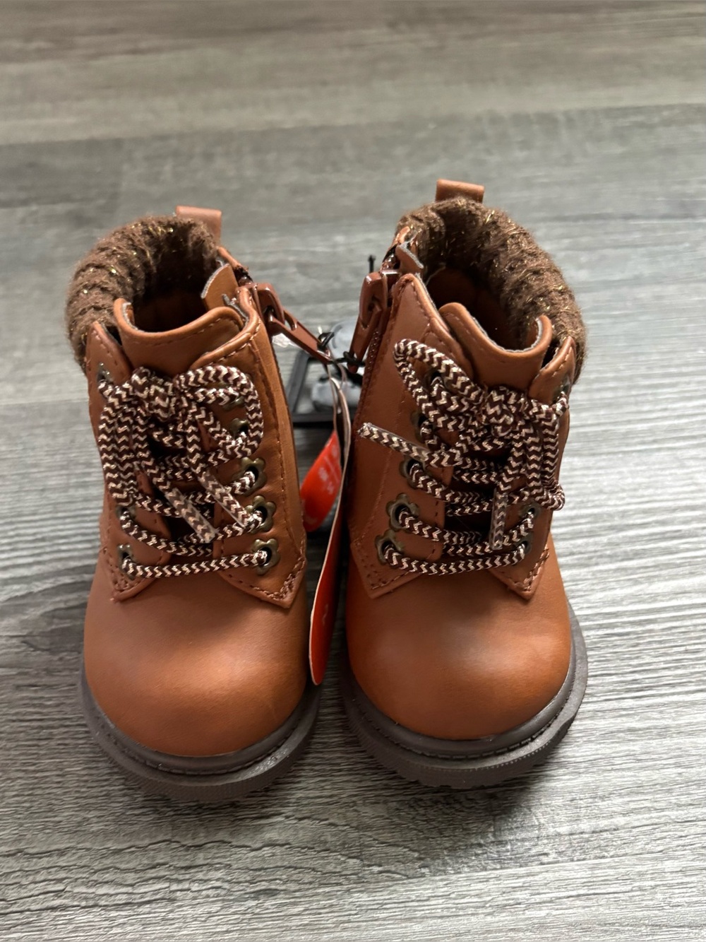 wonder nation Brown Faux-Leather Lace-Up Kids Boots. Baby size 2 
NWT